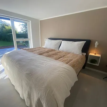 Rolige Omgivelser Taet Pa Kattegat Og Centrum * Gilleleje